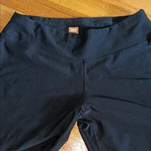 Lucy Jet Black Performance Leggings